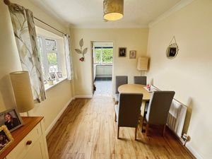 Dining Room - click for photo gallery